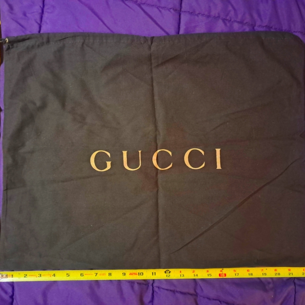 Large GUCCI drawstring dust bag